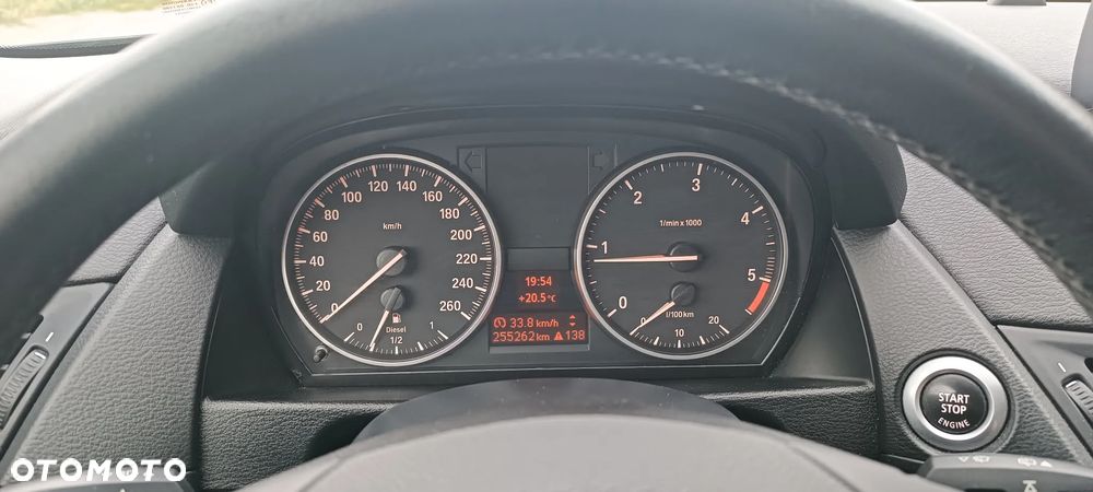 BMW X1 sDrive18d - 10
