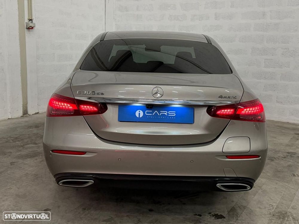 Mercedes-Benz E 300 de Avantgarde 4Matic - 12
