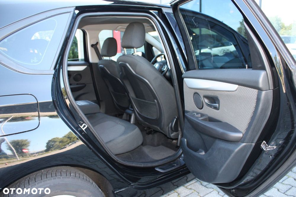 BMW Seria 2 218i GPF - 19