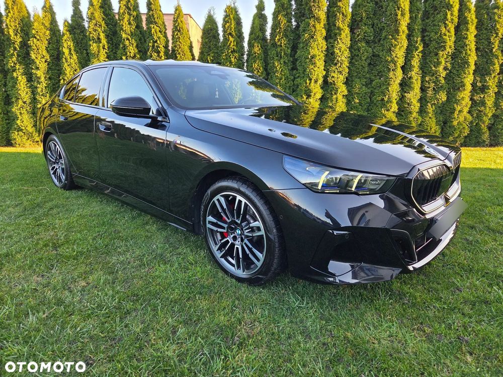 BMW Seria 5 520d xDrive - 1