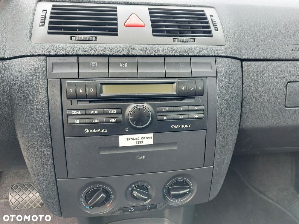 Skoda Fabia - 20