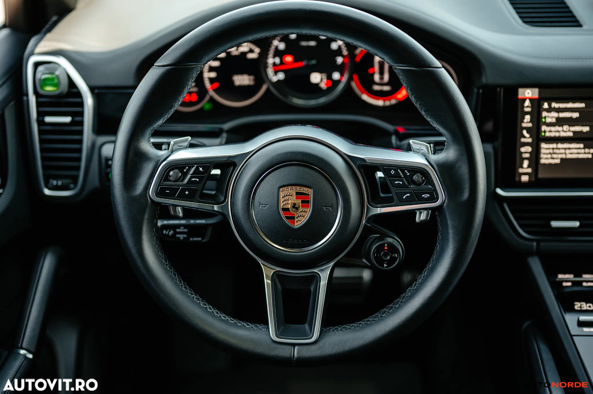 Porsche Cayenne Coupe S - 36