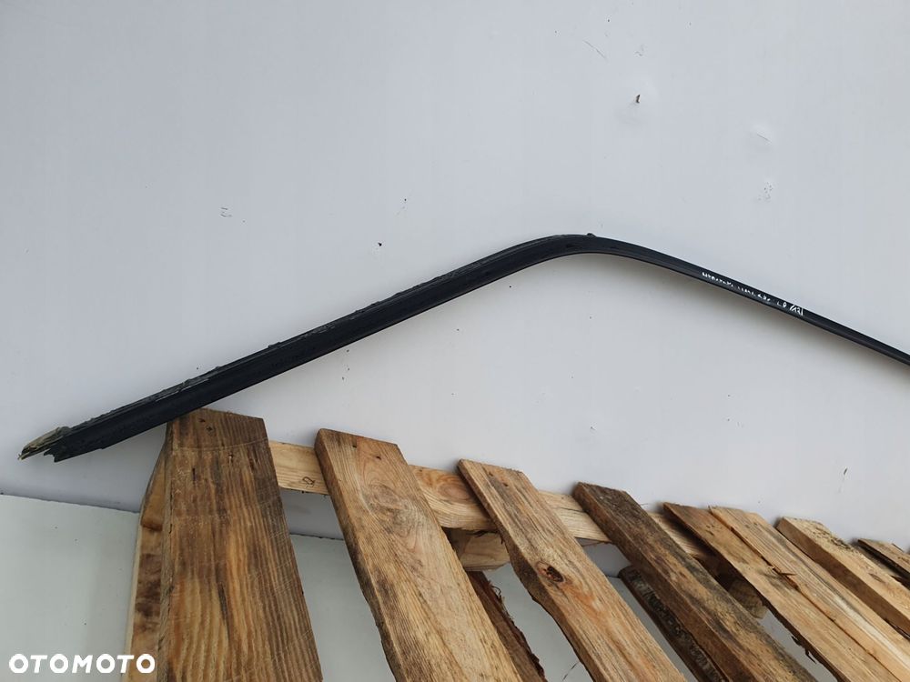 Mercedes W126 C126 SEC LISTWA SZYBY LEWA PRZEDNIA - 6