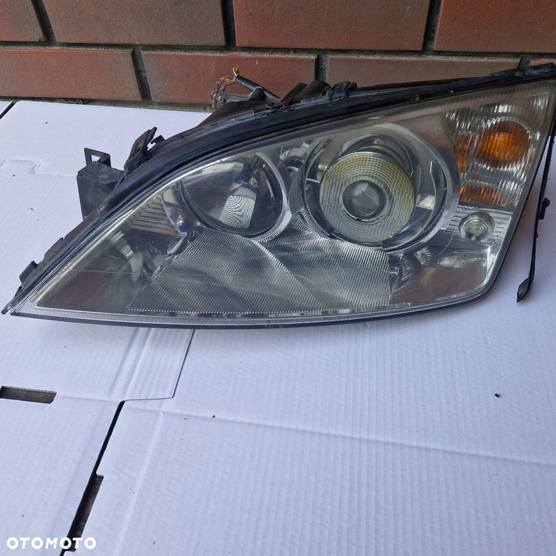 Lampa PRZEDNIA Lewa Ford Mondeo III XENON 06r. KOMPLETNA - 3