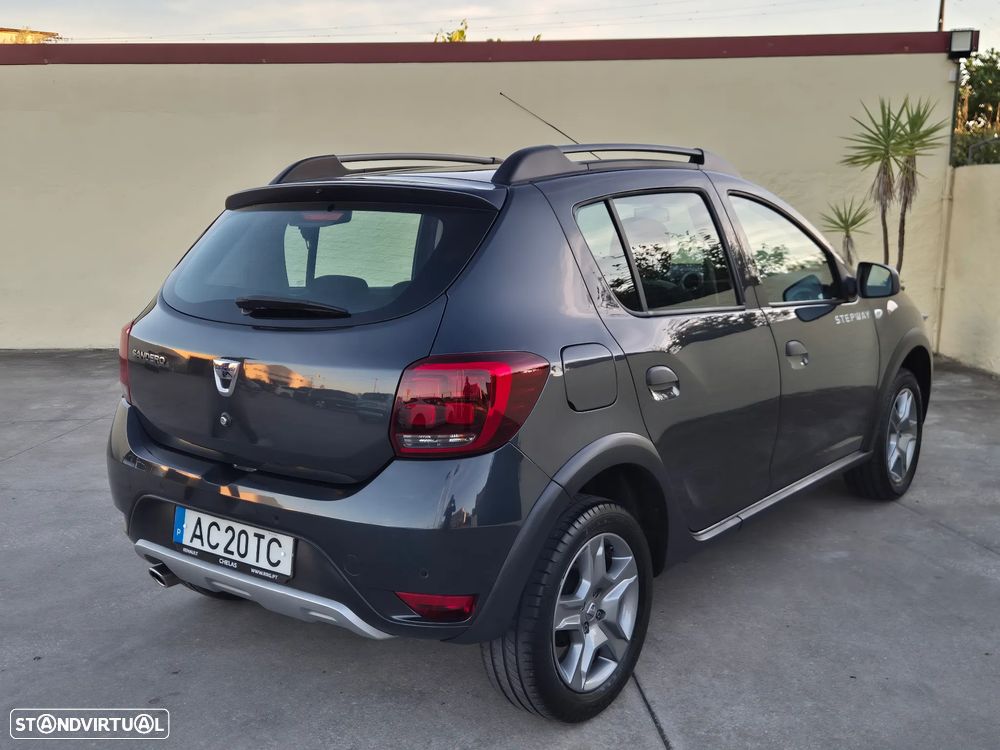 Dacia Sandero 0.9 TCe Stepway - 5