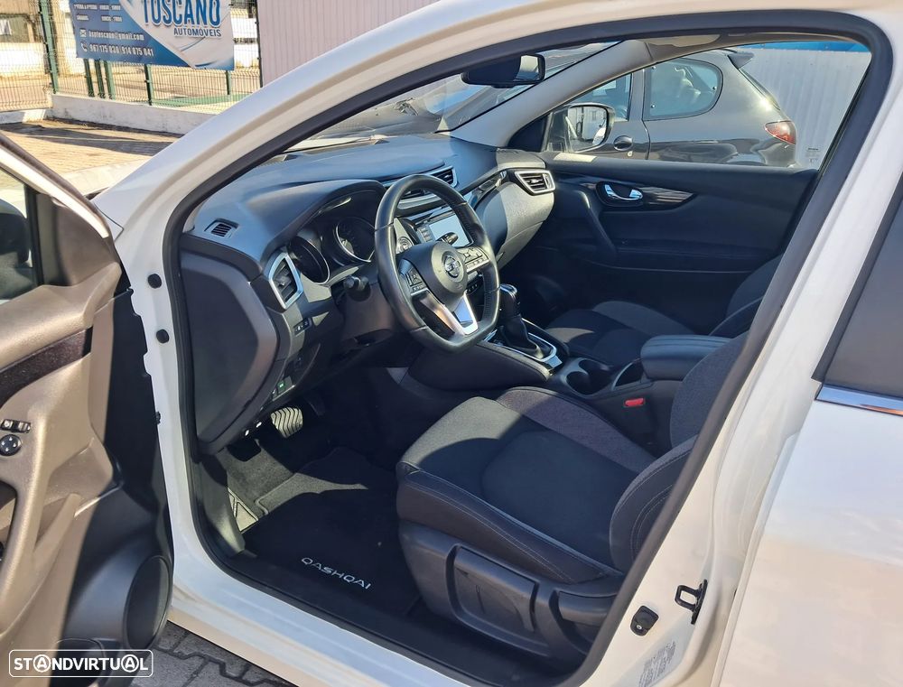 Nissan Qashqai 1.5 dCi N-Connecta DCT - 12