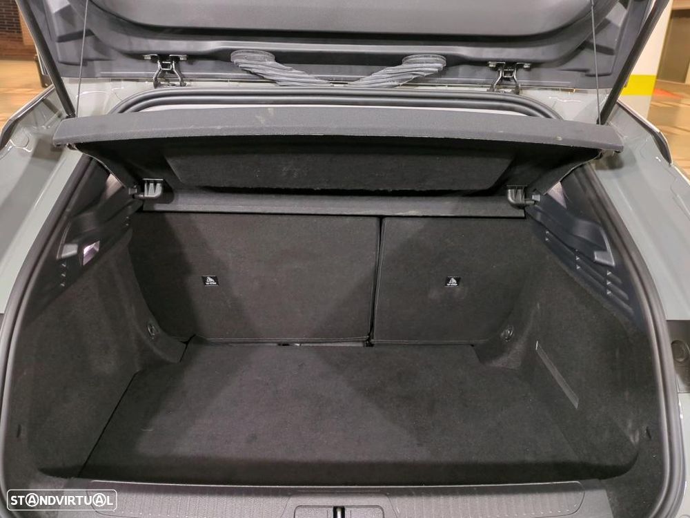 DS DS4 1.5 BlueHDi Bastille + EAT8 - 10