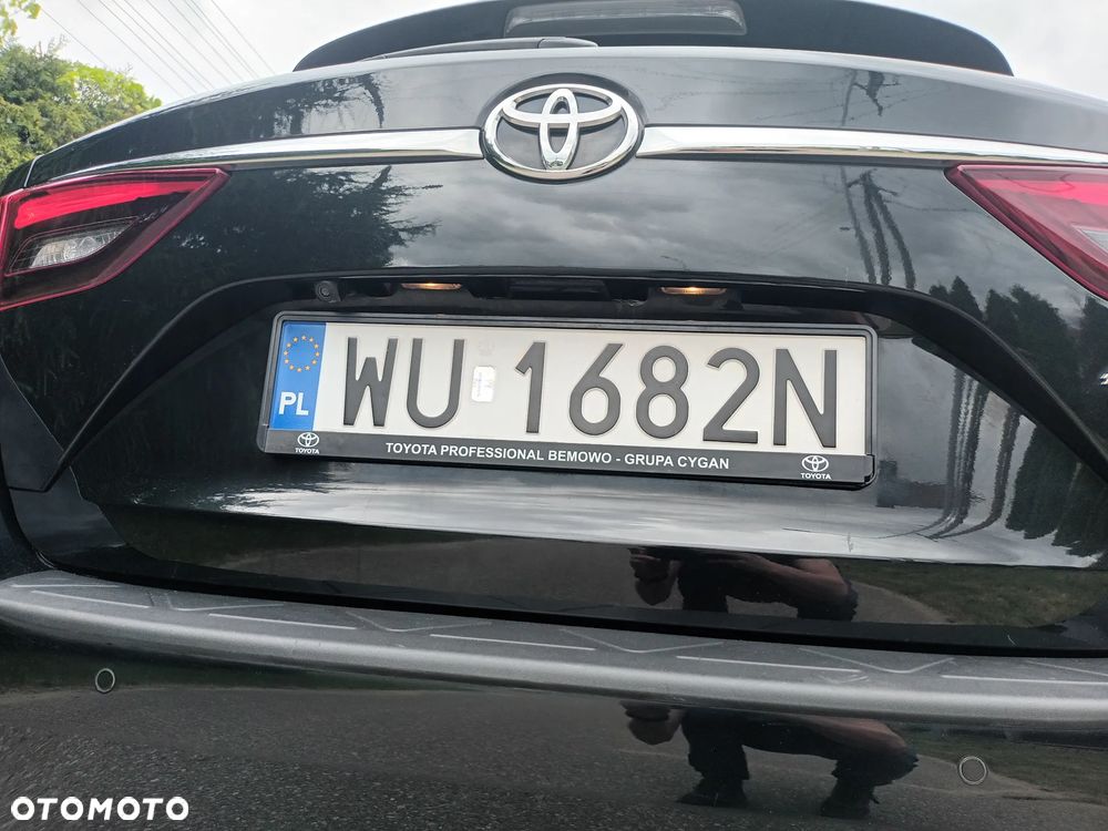 Toyota Avensis 2.0 D-4D Prestige - 9