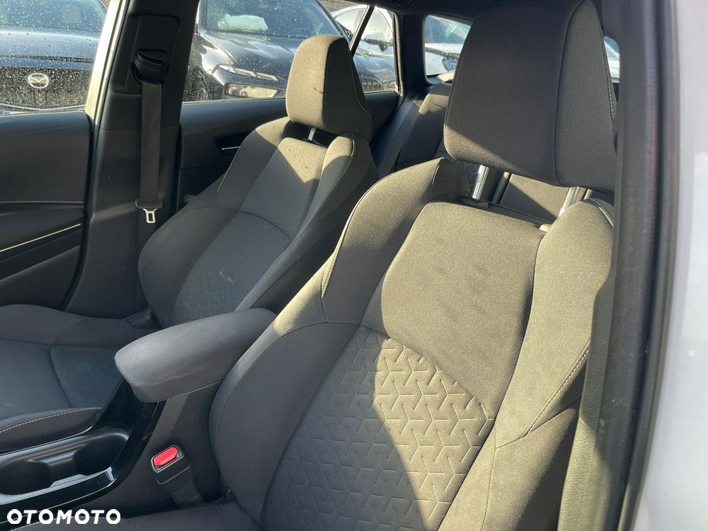 Toyota Corolla 1.2 T Active - 12