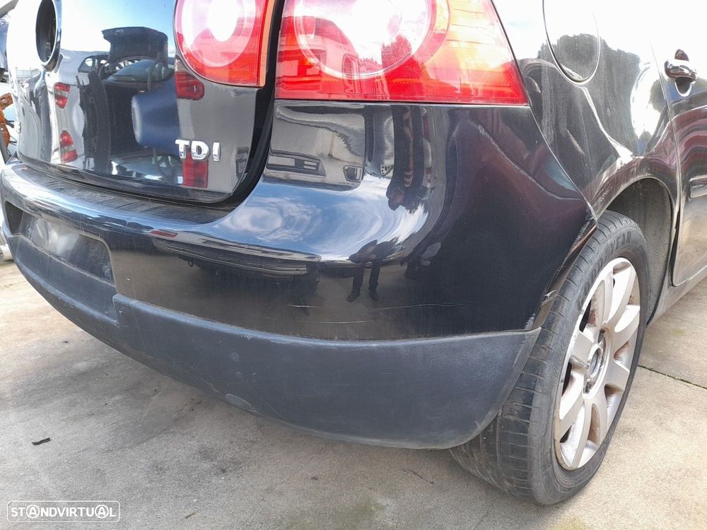 Pára-choques trás VOLKSWAGEN Golf V (1K1) - 3