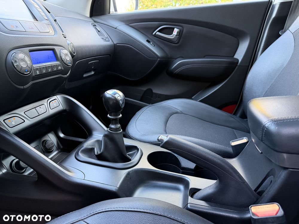 Hyundai ix35 - 23