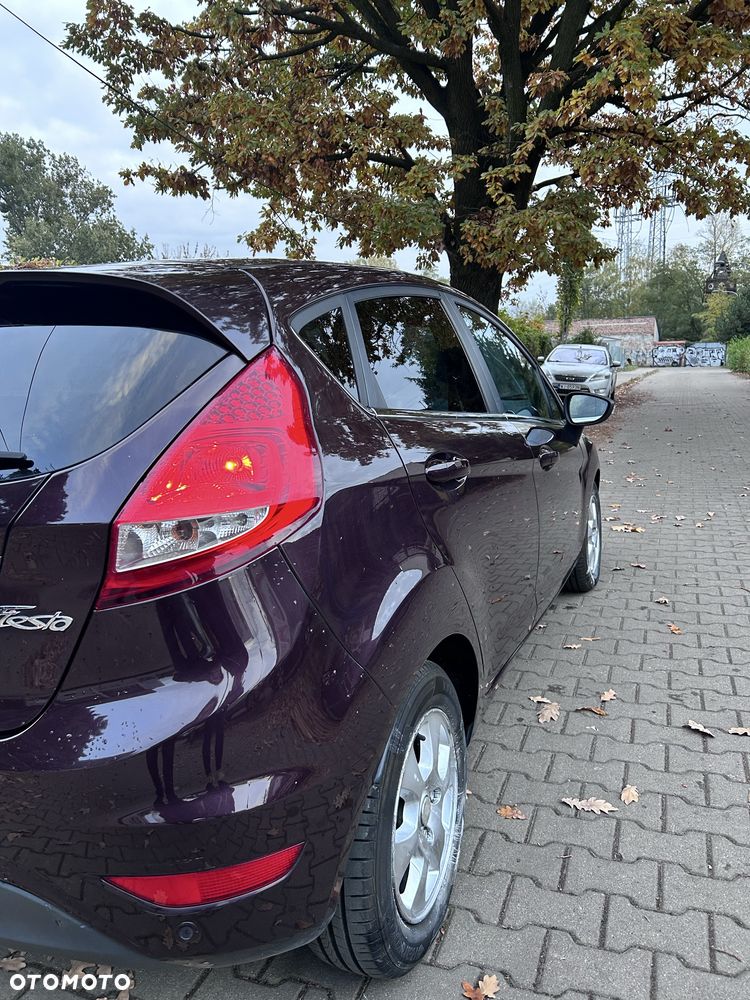 Ford Fiesta - 5