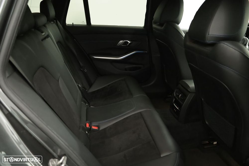 BMW 320 e Touring Pack M Auto - 22