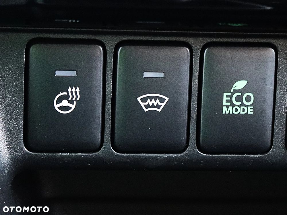 Mitsubishi Eclipse Cross 1.5 T Intense - 32