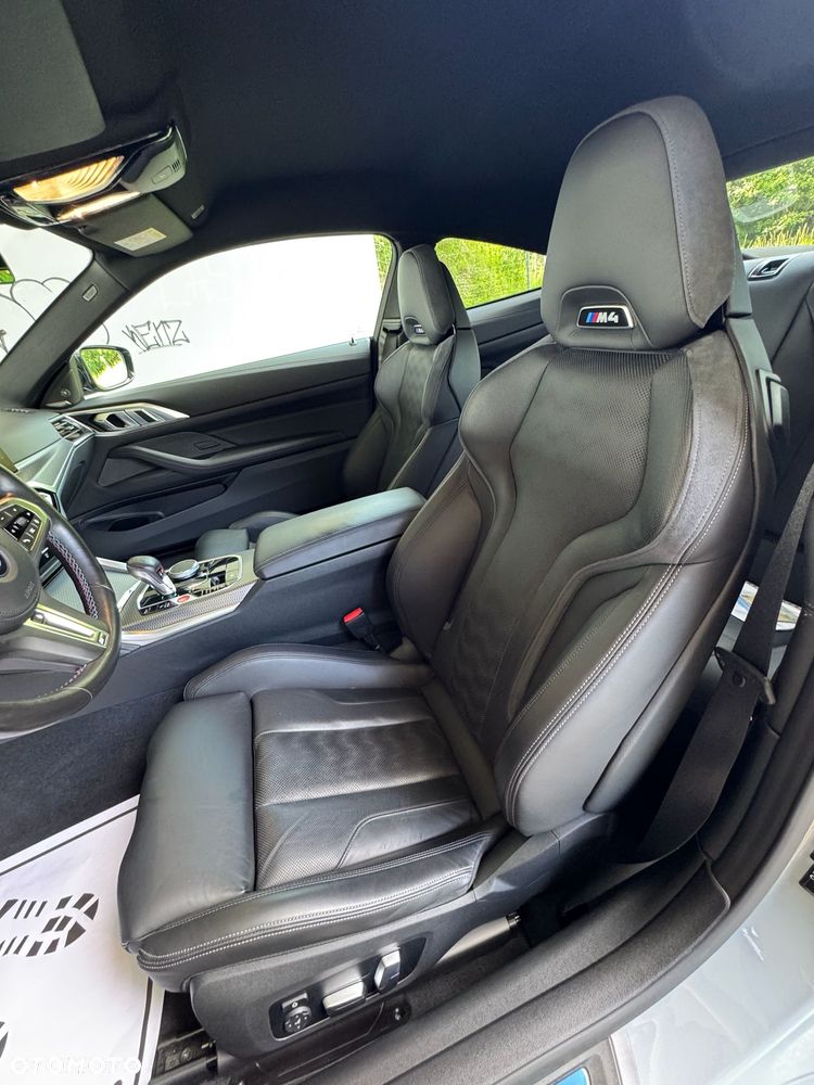 BMW M4 Competition M xDrive sport - 23