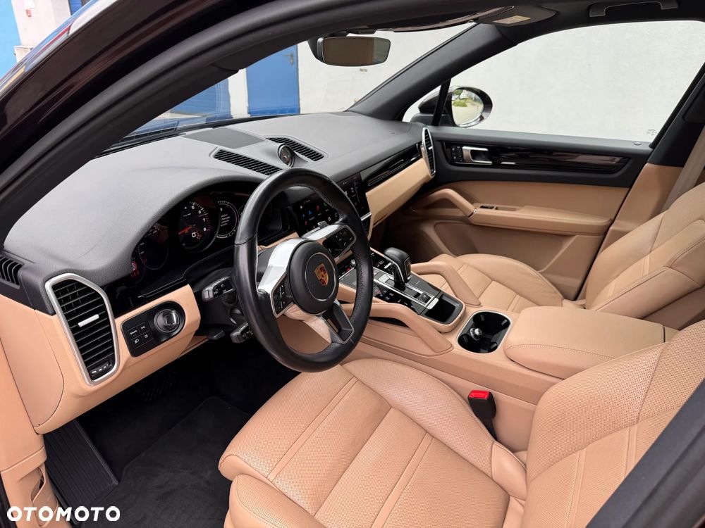Porsche Cayenne Platinum Edition - 11
