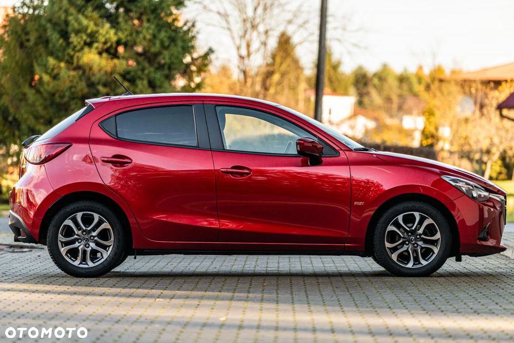 Mazda 2 SKYACTIV-G 90 Red Edition - 11