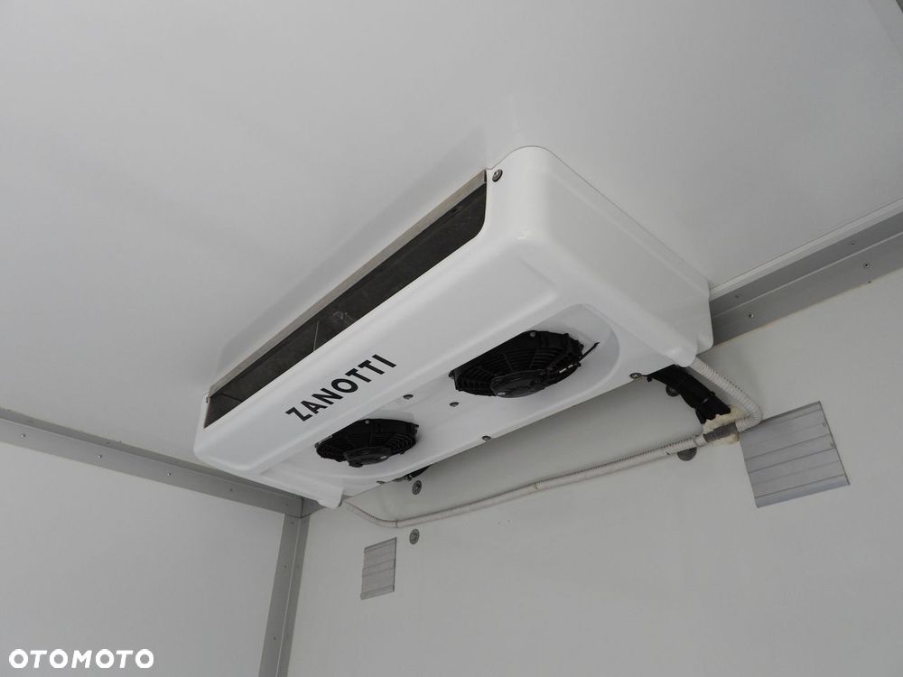 Peugeot BOXER CHŁODNIA KONTENER 0*C 8 PALET TEMPOMAT LEDY KLIMATYZACJA  165KM - 24