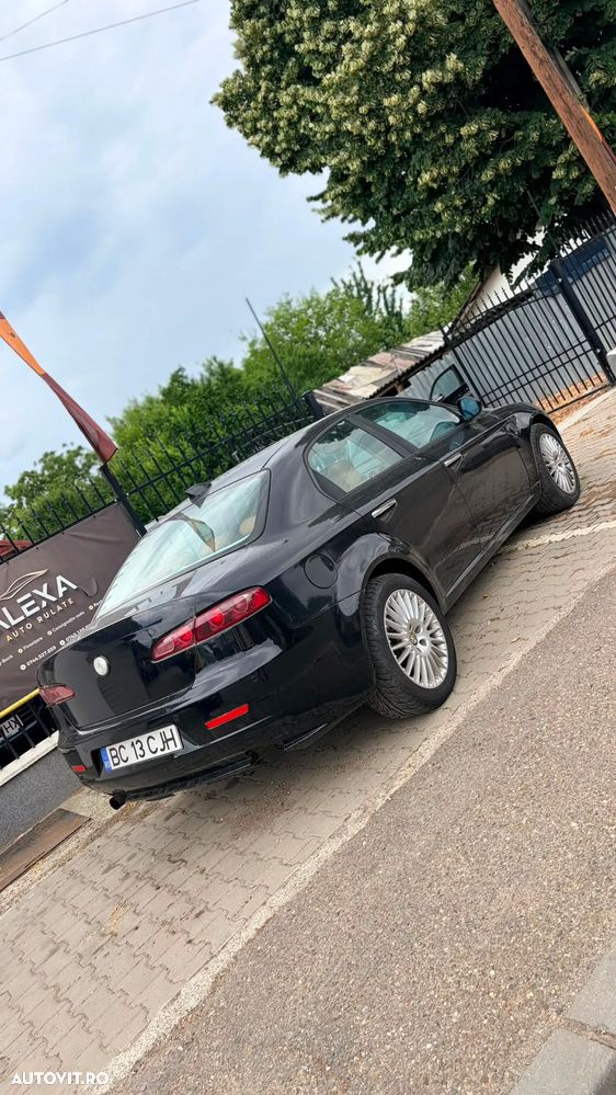 Alfa Romeo 159 1.9 Multijet Distinctive - 4