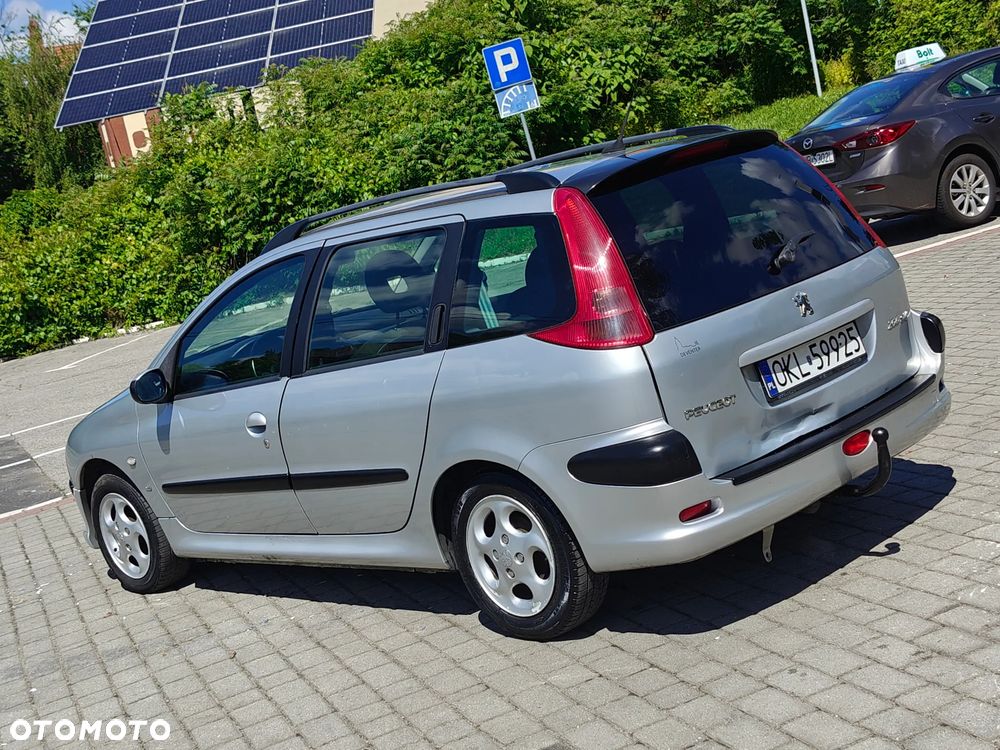 Peugeot 206 75 Grand Filou - 14
