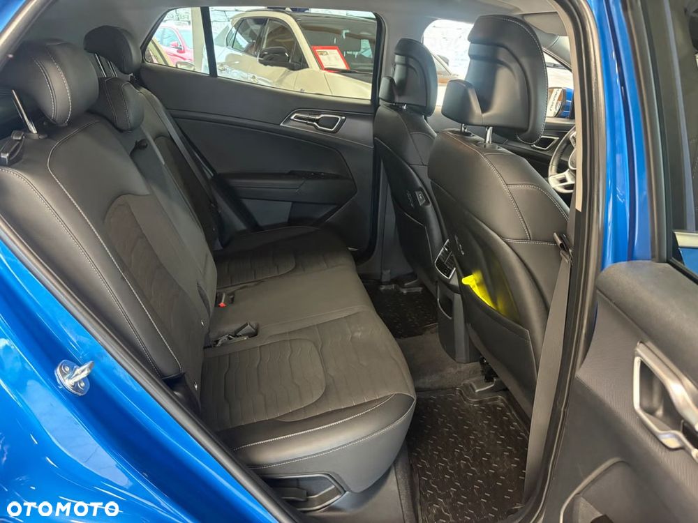 Kia Sportage 1.6 T-GDI PHEV Business Line 4WD - 17