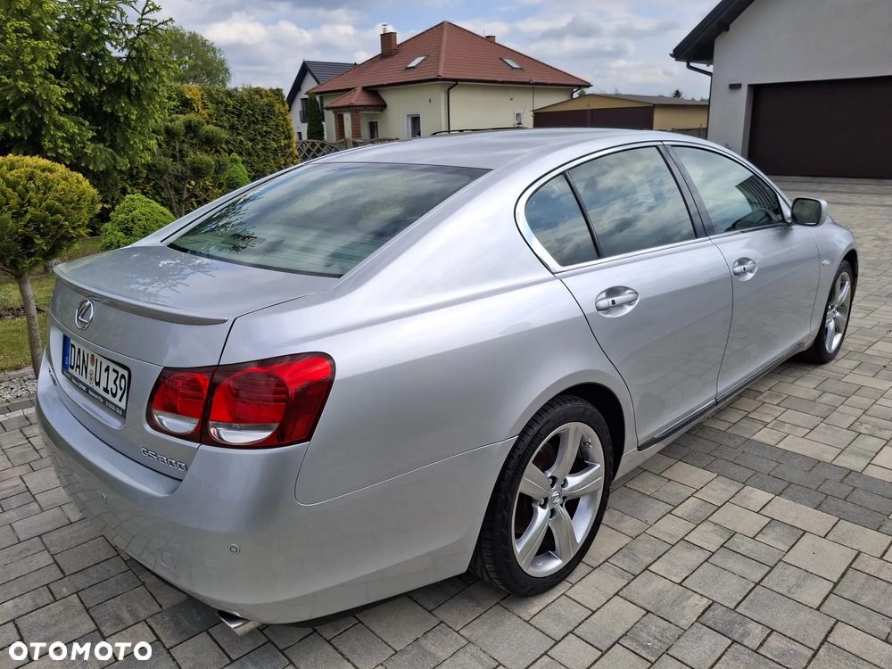 Lexus GS 300 Executive Line - 10