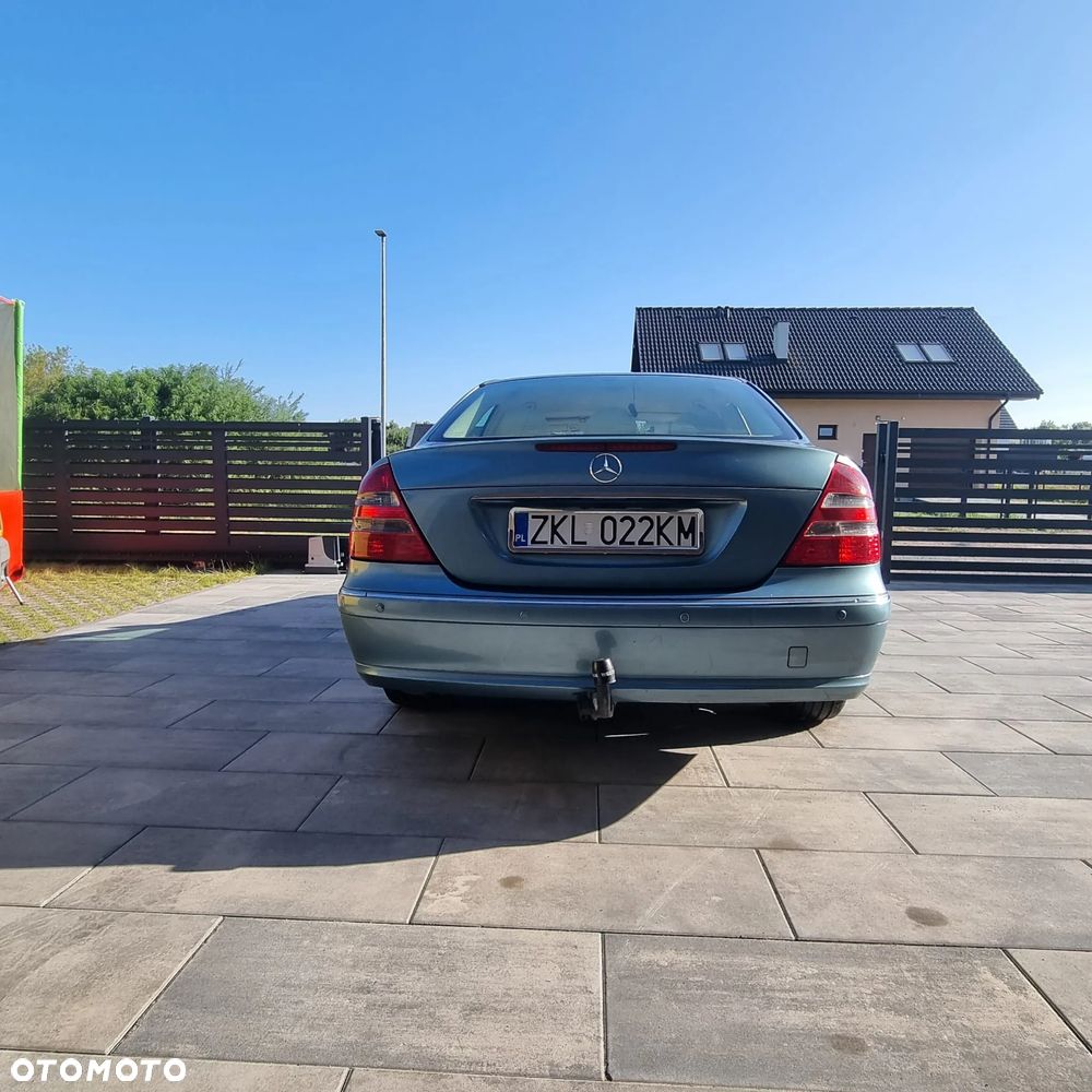 Mercedes-Benz Klasa E - 4