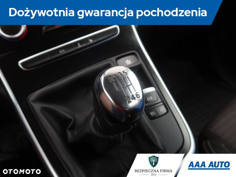 Renault Scenic - 21