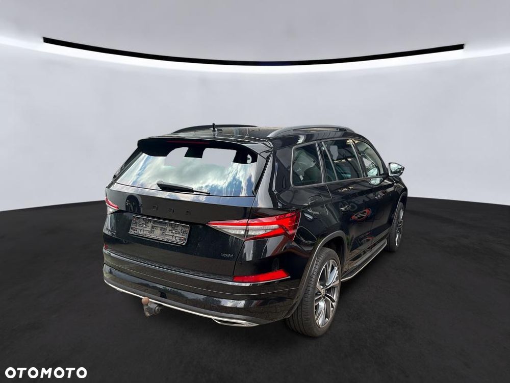 Skoda Kodiaq 2.0 TDI 4x4 DSG Sportline - 6