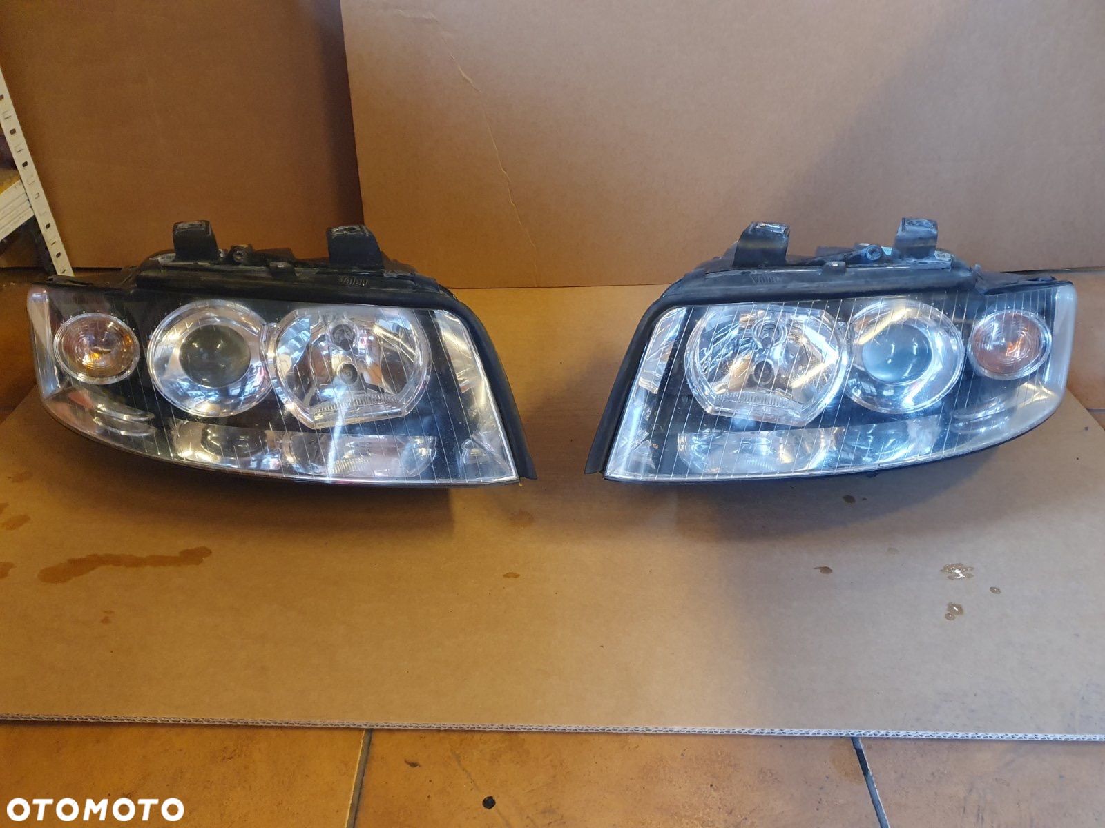 REFLEKTOR L/P AUDI A4 B6 EUROPA - 1