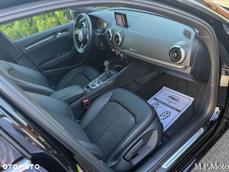 Audi A3 Sportback 2.0 TDI S tronic sport - 22