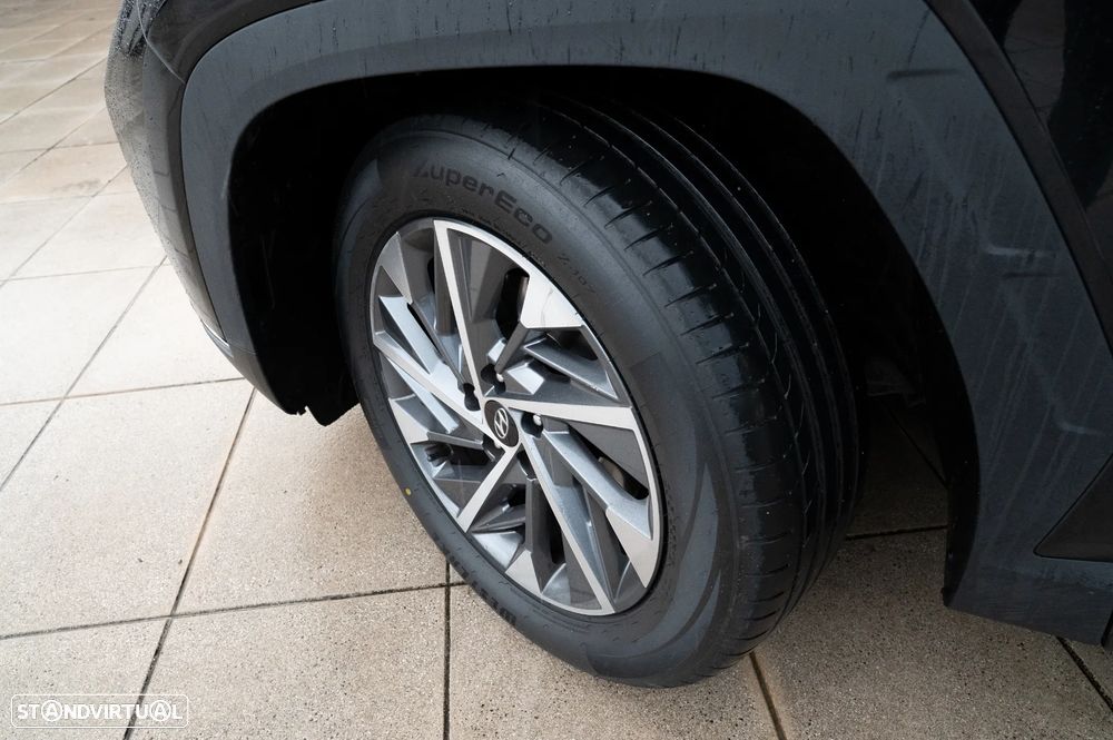 Hyundai Tucson - 2