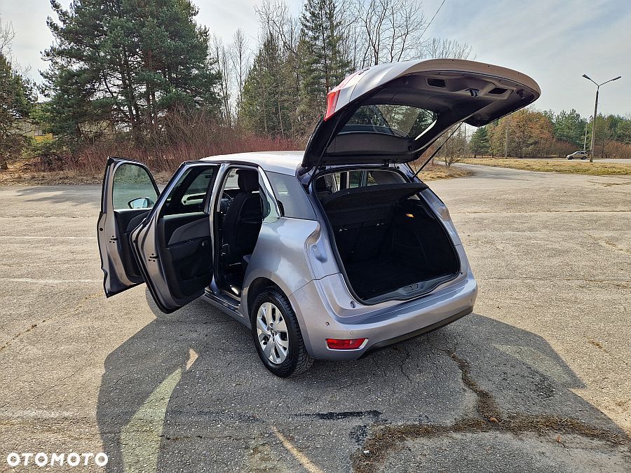 Citroën C4 Picasso BlueHDi 120 Business Class - 26