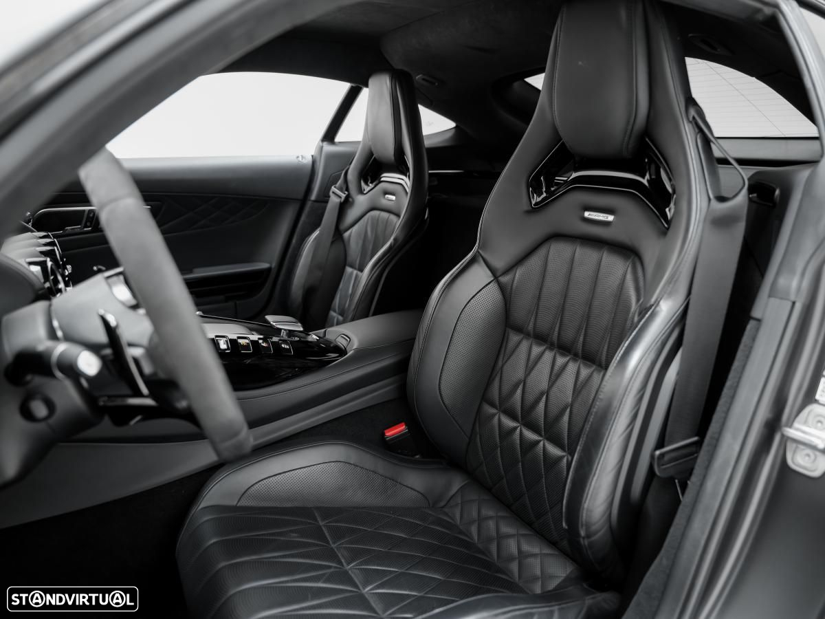 Mercedes-Benz AMG GT - 14