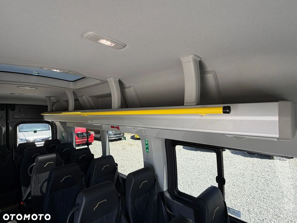 Ford Transit - 27