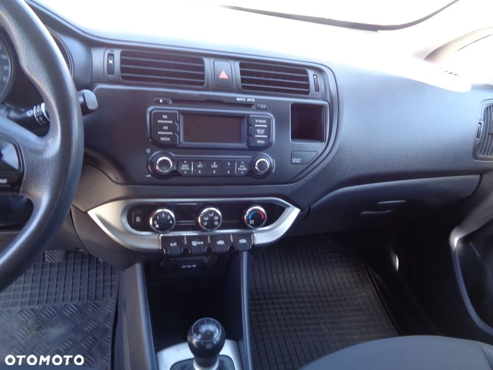Kia Rio 1.2 M (klm) - 16