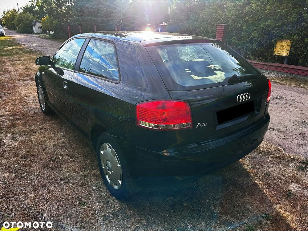 Audi A3 1.6 Ambiente - 6