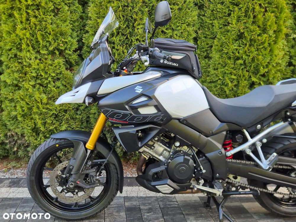 Suzuki DL - 22