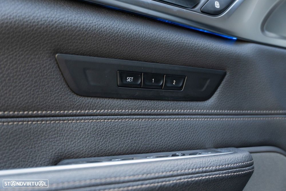 BMW 630 Gran Turismo d Pack M - 38