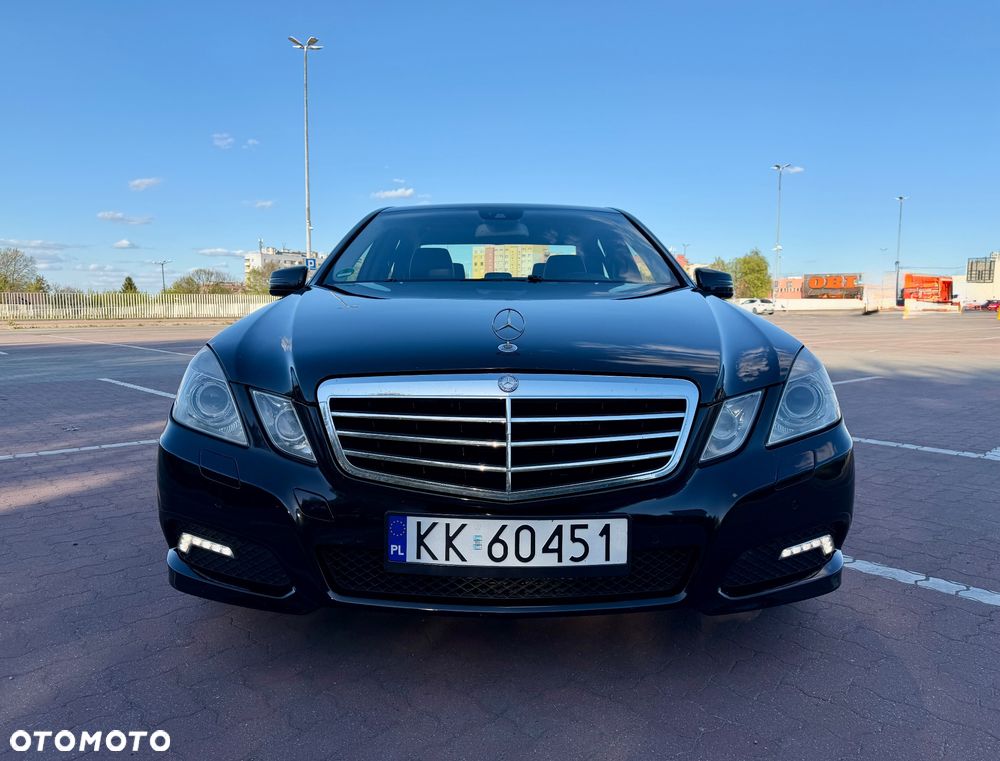 Mercedes-Benz Klasa E 250 CDI DPF BlueEFFICIENCY Automatik Avantgarde - 3