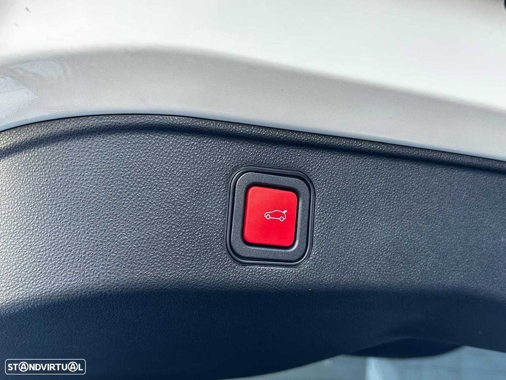 Alfa Romeo Junior 1.2 Speciale eDCT6 — fotografia 27