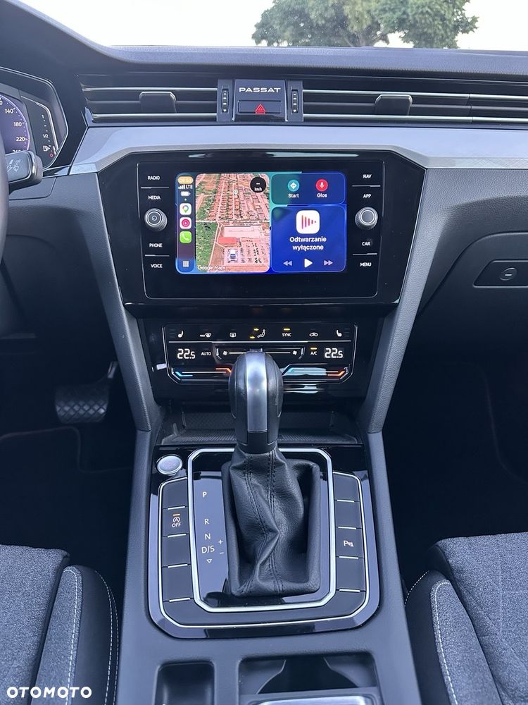 Volkswagen Passat 2.0 TSI Business DSG - 25