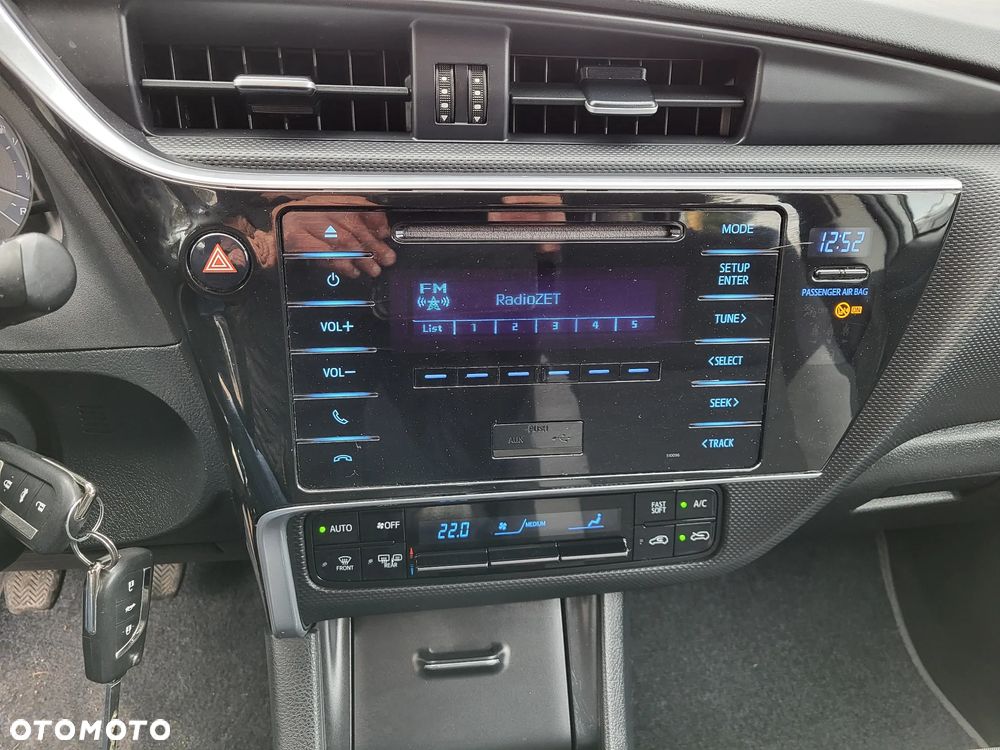 Toyota Auris 1.33 Dual-VVT-i Cool - 15