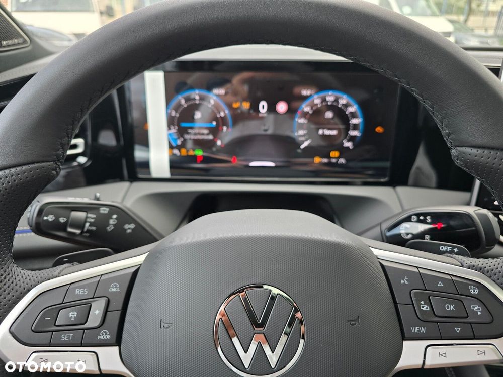 Volkswagen Tiguan - 21