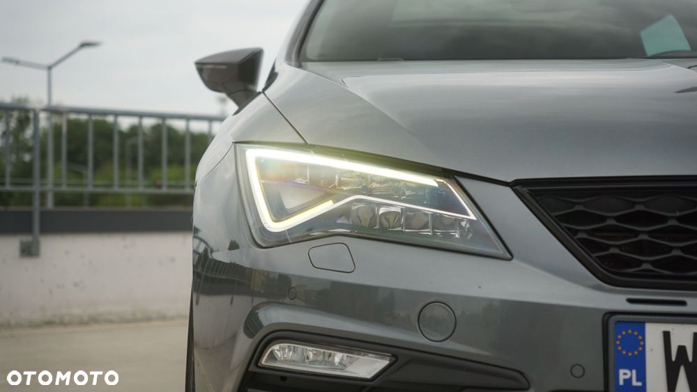 Seat Leon Sportstourer 2.0 TSI Cupra Performance Black S&S 4Drive DSG - 9