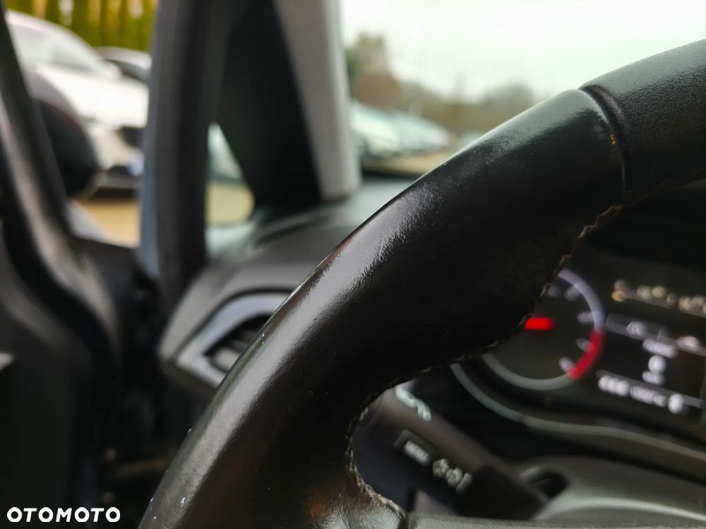 Opel Corsa 1.2 Cosmo - 12