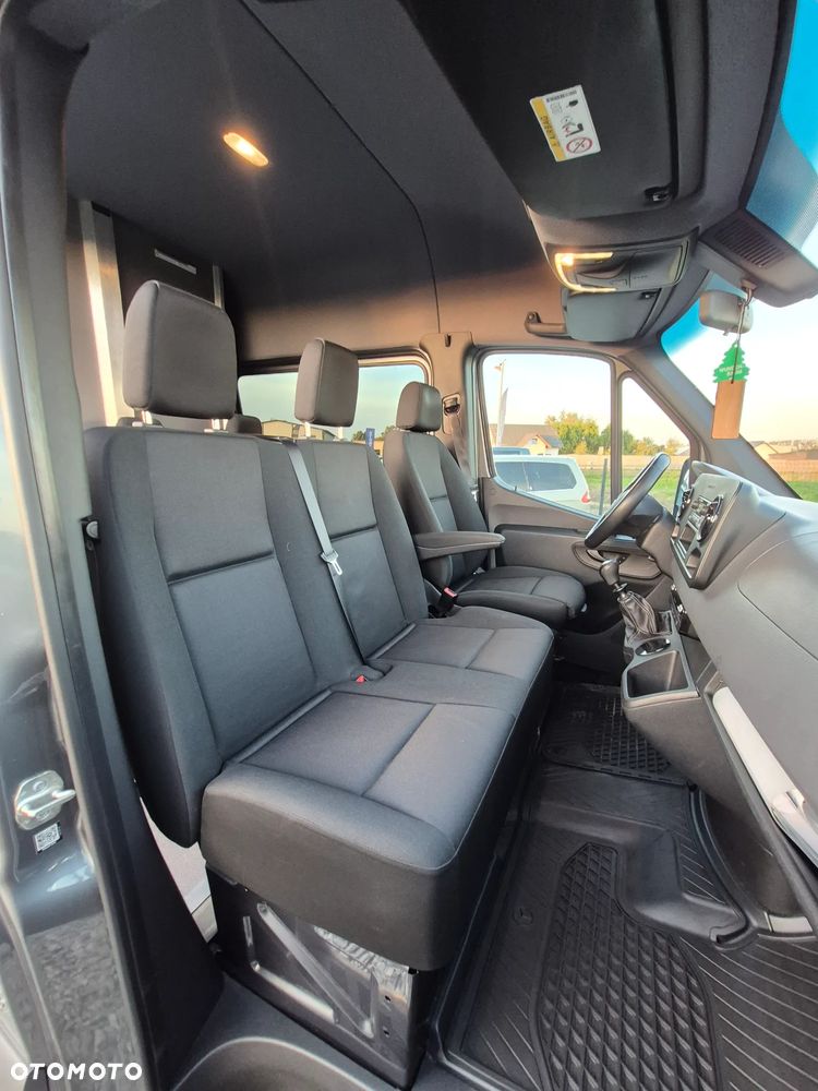 Mercedes-Benz Sprinter - 31