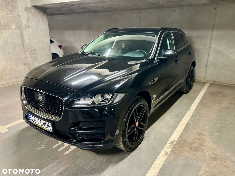 Jaguar F-Pace 2.0 i4D AWD R-Sport - 15