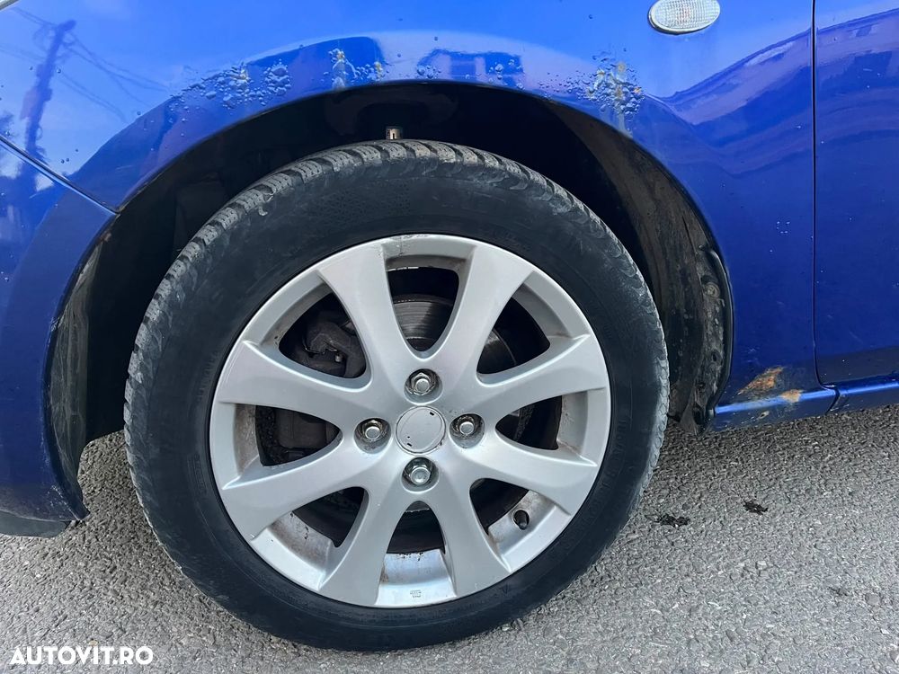 Mazda 2 1.3i TE - 7