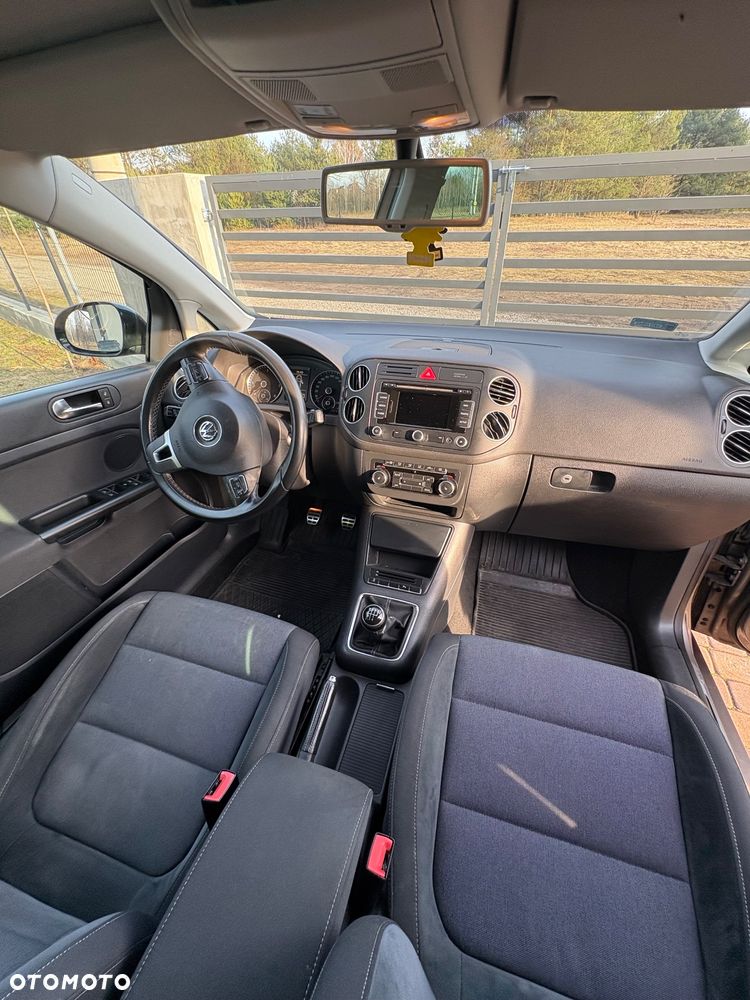 Volkswagen Golf Plus 1.6 TDI BlueMot Comfortline - 10